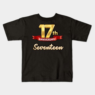 Letter Number 17 seventeen birthday Kids T-Shirt